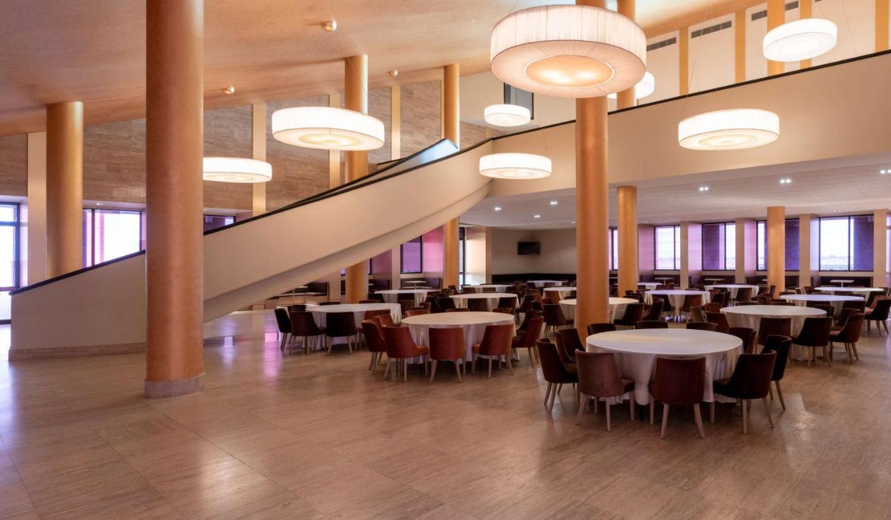Radisson Blu Hotel NʼDjamena Eksteriør bilde