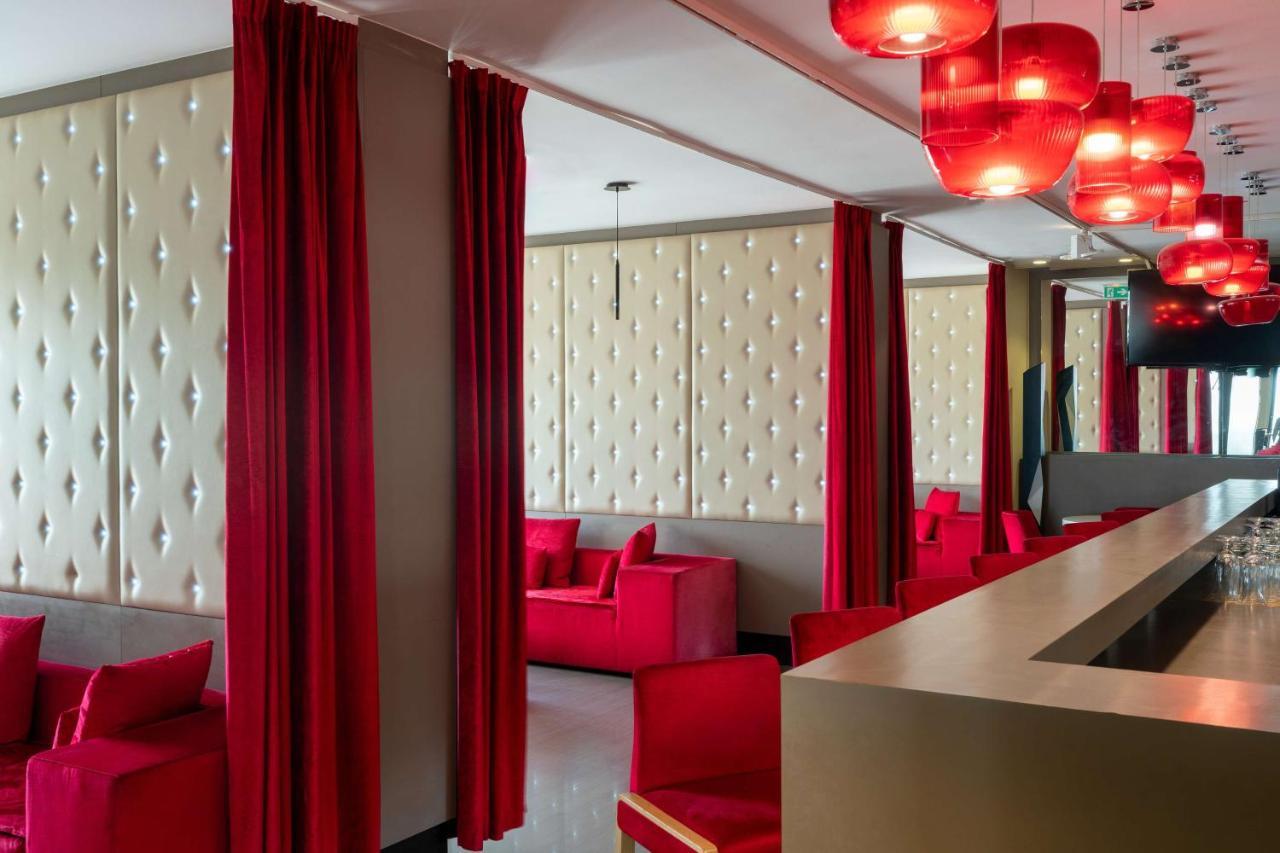Radisson Blu Hotel NʼDjamena Eksteriør bilde